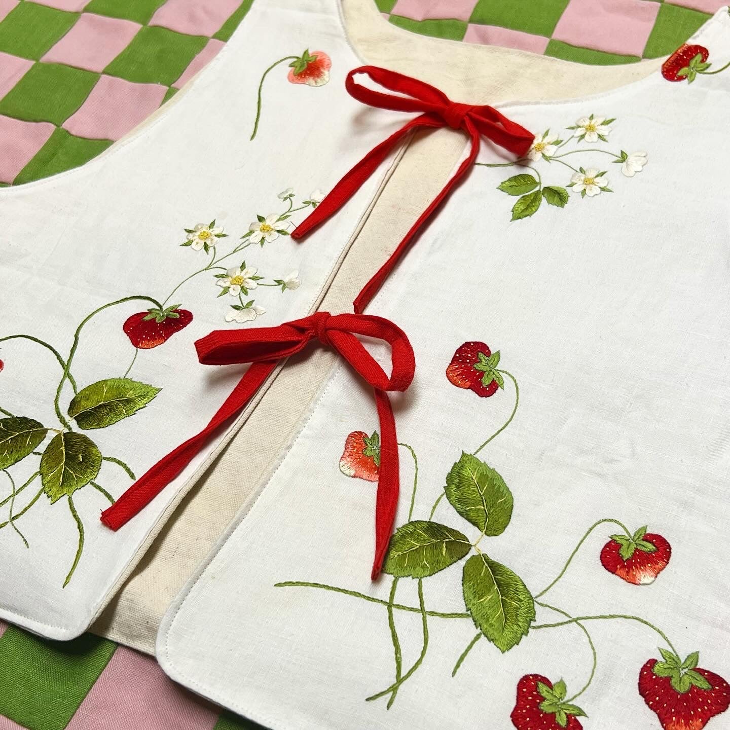 Strawberry Secondhand Vest