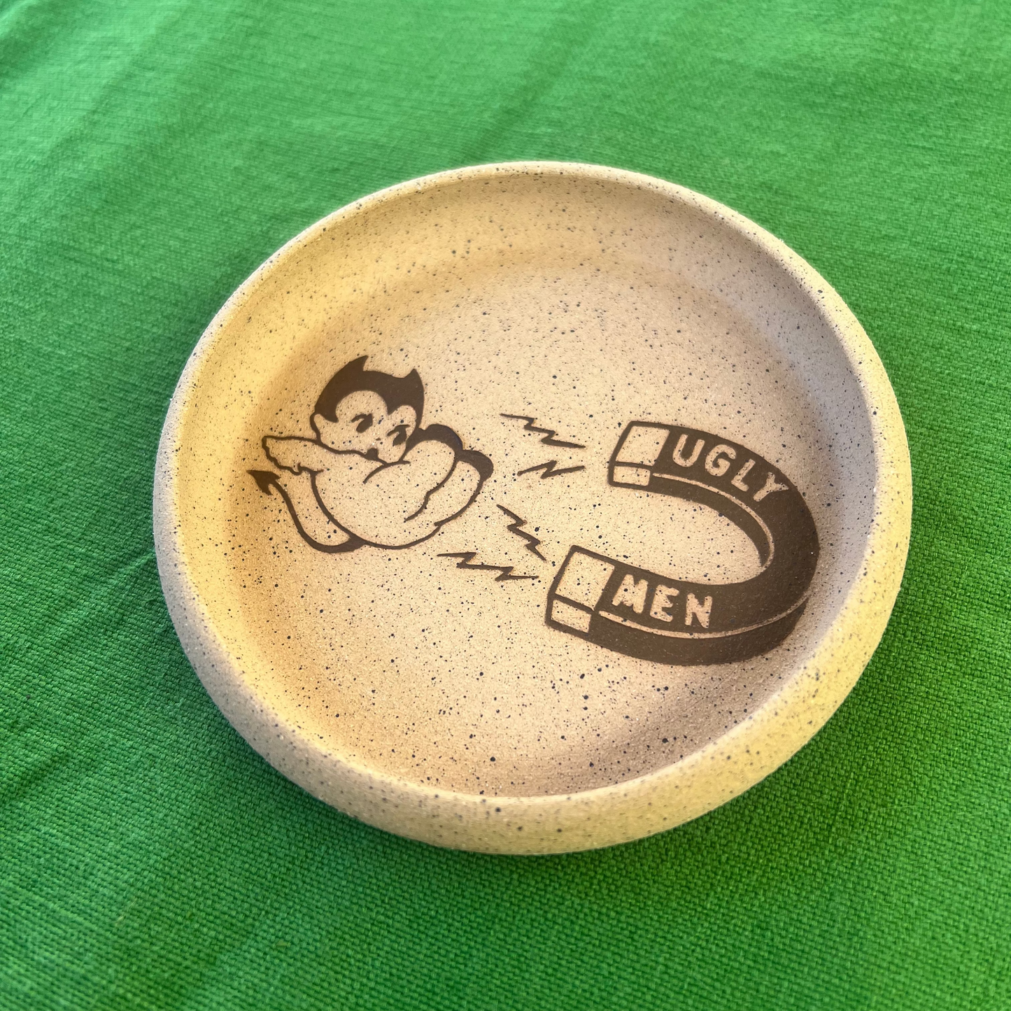 Ugly Men Magnet Dish